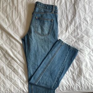 Size 0 mom Jeans, great condition future collective brand.